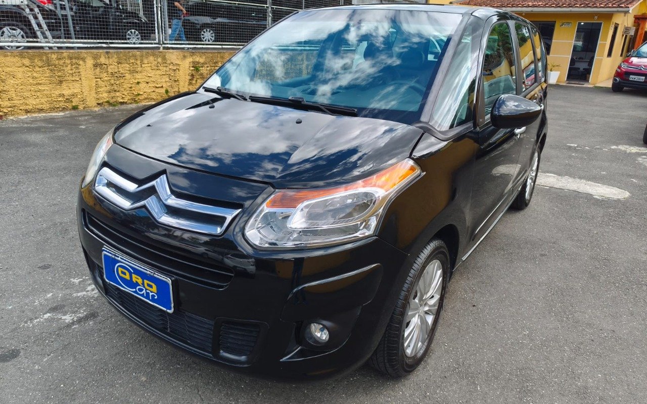 Citroën C3 Picasso GLX 1.6 Flex 16V 5p Mec. na cor Preto em Curitiba / PR - 1000038