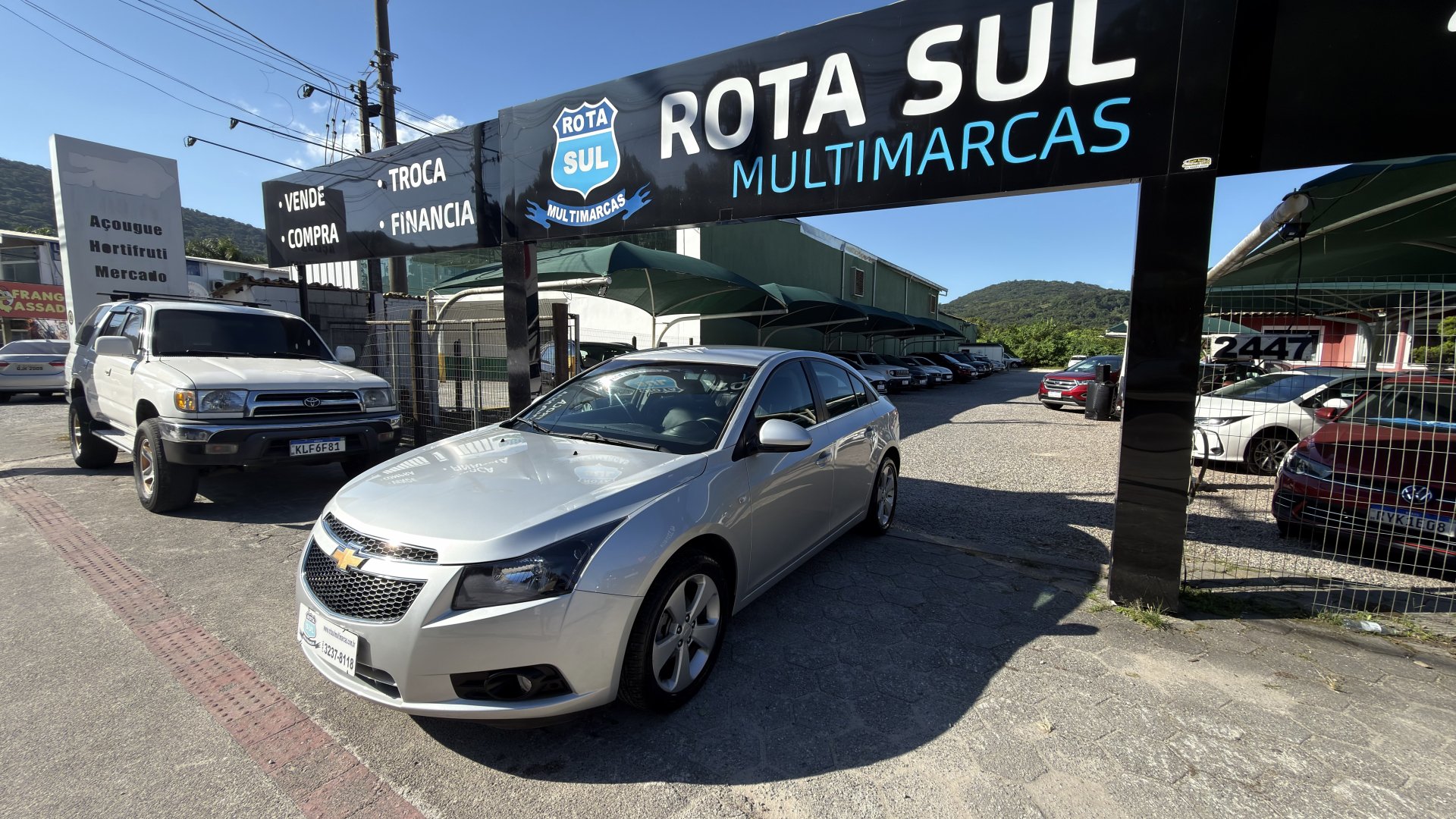 Chevrolet Cruze HB Sport LT 1.8 16V FlexP. 5p Mec na cor Prata em Florianópolis / SC - 1000231