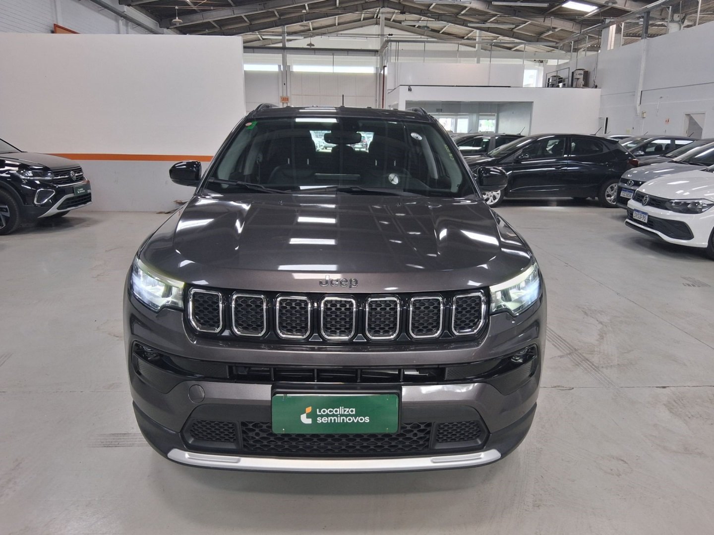 Jeep Compass LONG. T270 1.3 TB 4x2 Flex Aut. na cor Cinza em Criciúma / SC - 1001514