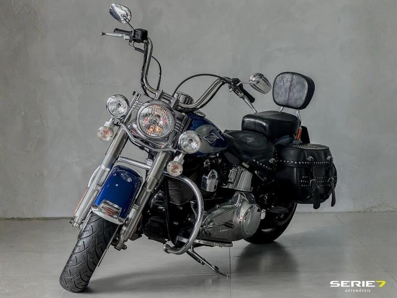HARLEY-DAVIDSON HERITAGE SOFTAIL CLASSIC FLSTC  na cor Azul em Curitiba / PR - 10018