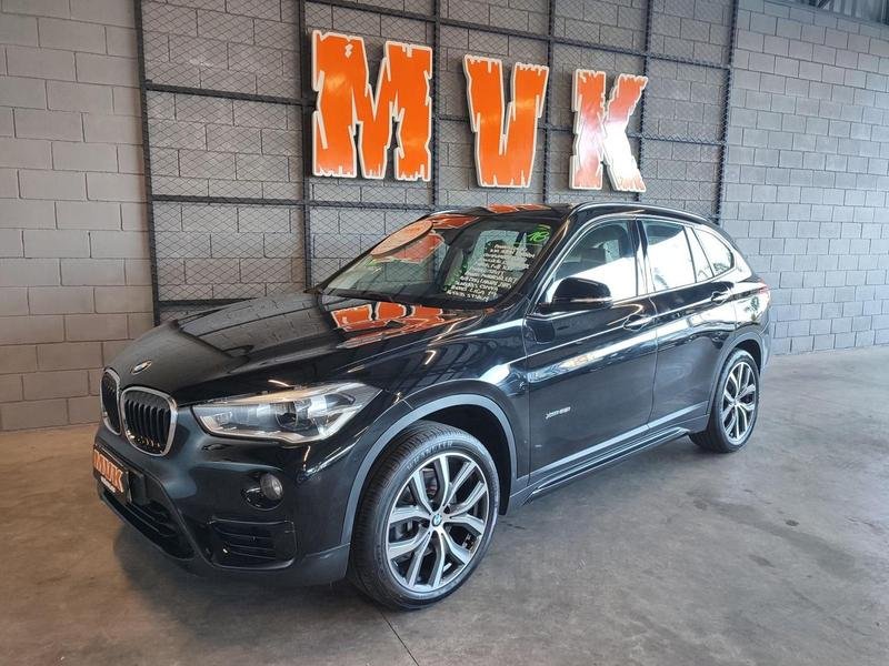 BMW X1 XDRIVE 25i Sport 2.0/2.0 Flex Aut. na cor Preto em Joinville / SC - 1002335