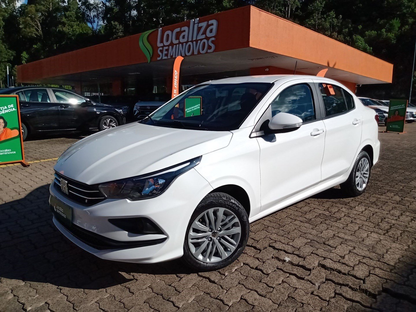 Fiat Cronos 1.3 8V Flex na cor Branco no Porto Alegre / RS - 1002814