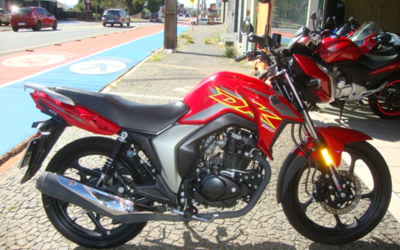 HAOJUE DK 150  na cor Vermelho em Ponta Grossa / PR - 1003211
