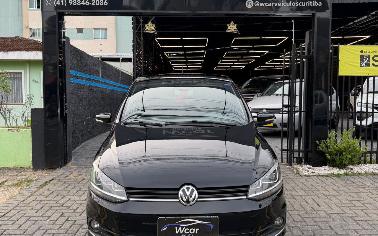 Volkswagen Fox Connect 1.6 Flex 8V 5p na cor Preto em Curitiba / PR - 1004177