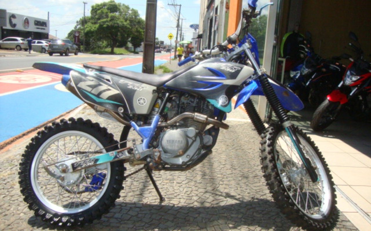 YAMAHA TT-R 230  na cor Azul em Ponta Grossa / PR - 1004659