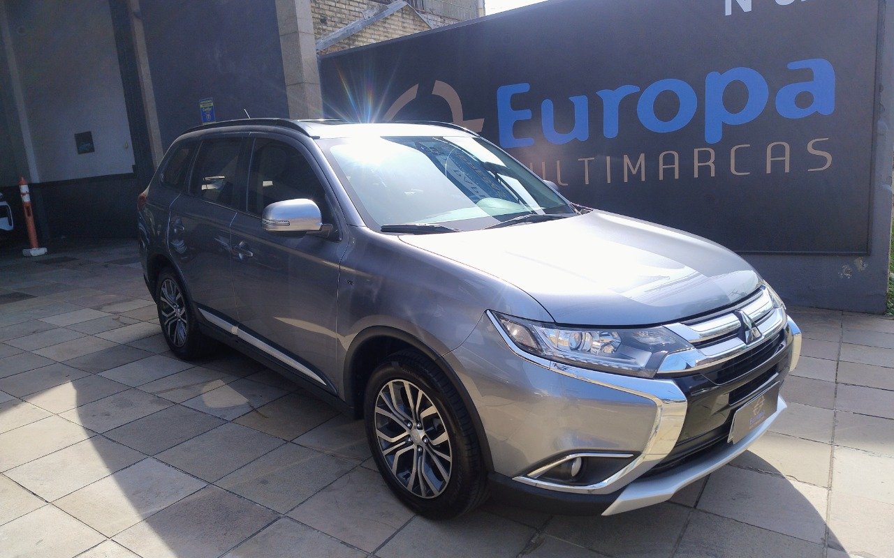 Mitsubishi OUTLANDER 3.0/ GT 3.0 V6 Aut. na cor Cinza no Porto Alegre / RS - 1005089