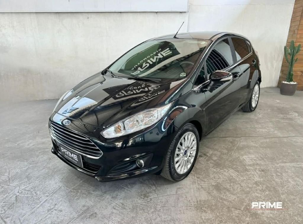 Ford Fiesta TIT./TIT.Plus 1.6 16V Flex Aut. na cor Preto em São José / SC - 1005391