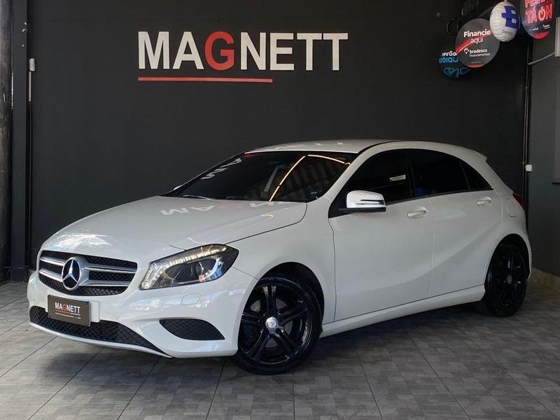 Mercedes-Benz A-200 Urban 1.6 TB 16V 156cv Aut. na cor Branco em Curitiba / PR - 1006138