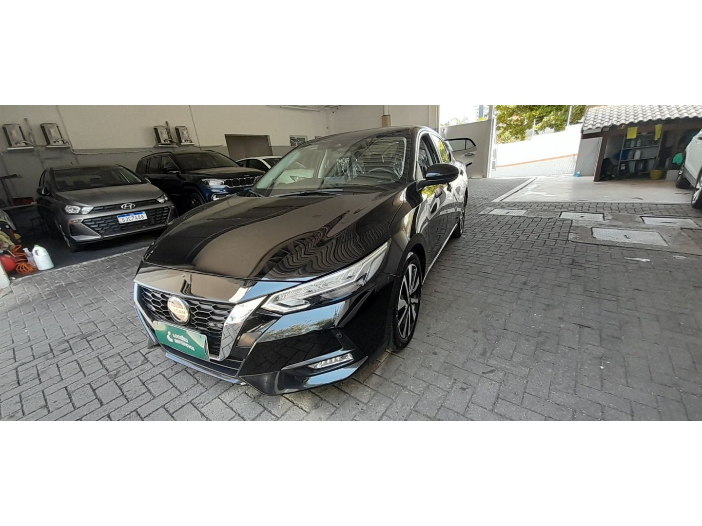 Nissan Sentra Advance 2.0 16V Aut. na cor Preto em Itajaí / SC - 1006270
