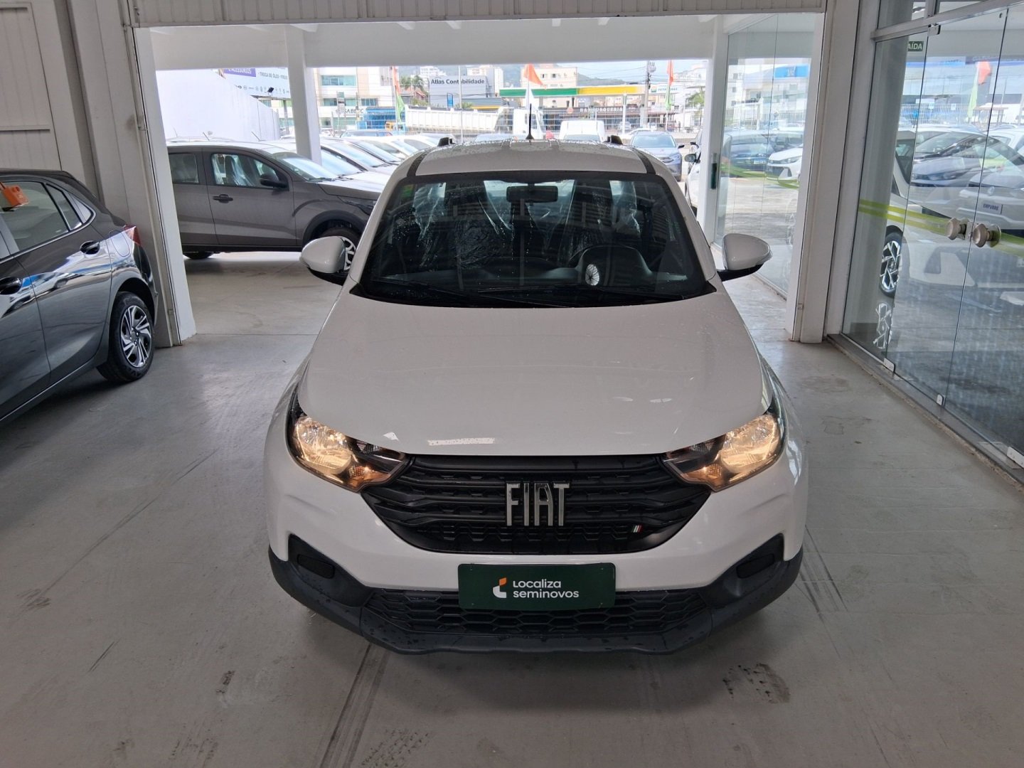 Fiat Strada Freedom 1.3 Flex 8V CS Plus na cor Branco em São José / SC - 1007257