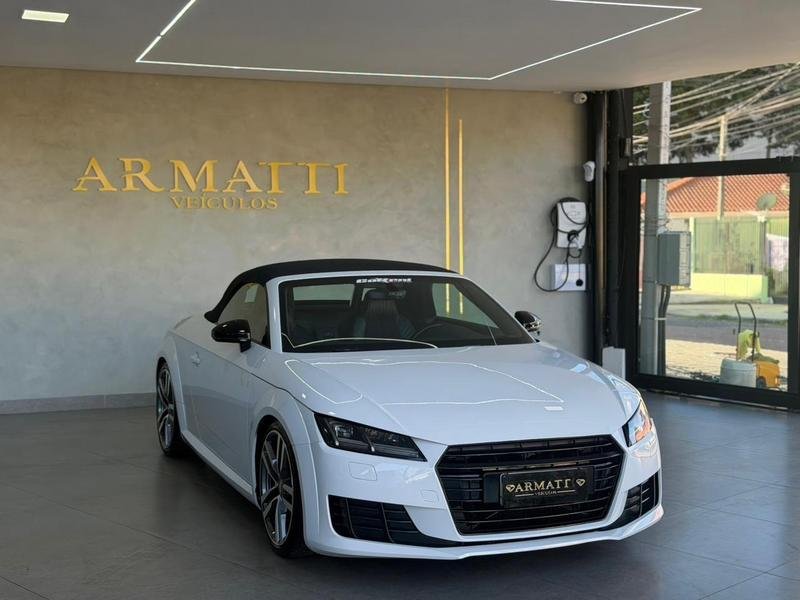 Audi TT Roadster 2.0 16v TFSI S-Tronic na cor Branco em Curitiba / PR - 1008197
