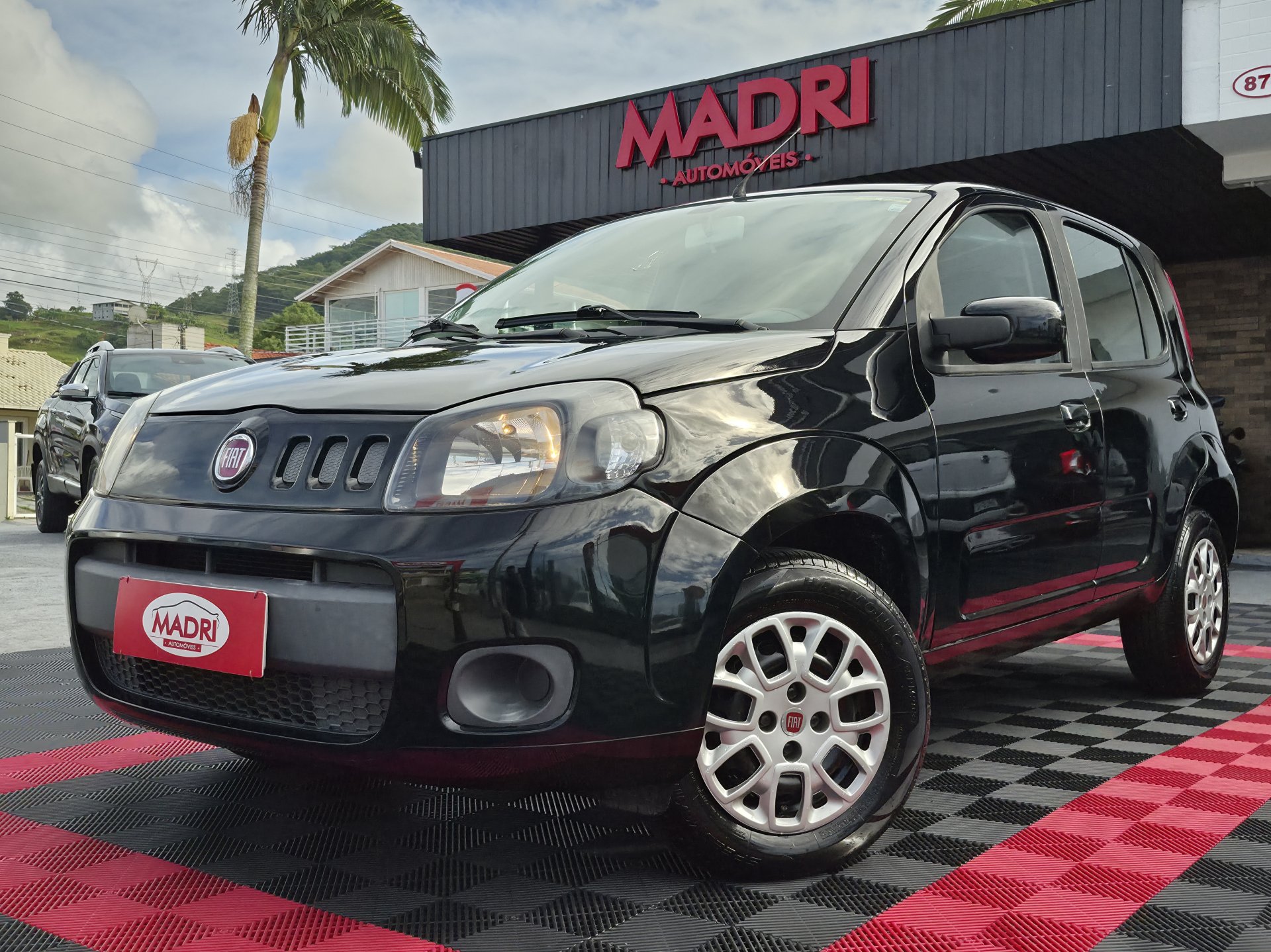 Fiat Uno VIVACE/RUA 1.0 EVO Fire Flex 8V 5p na cor Preto em Palhoça / SC - 1008493