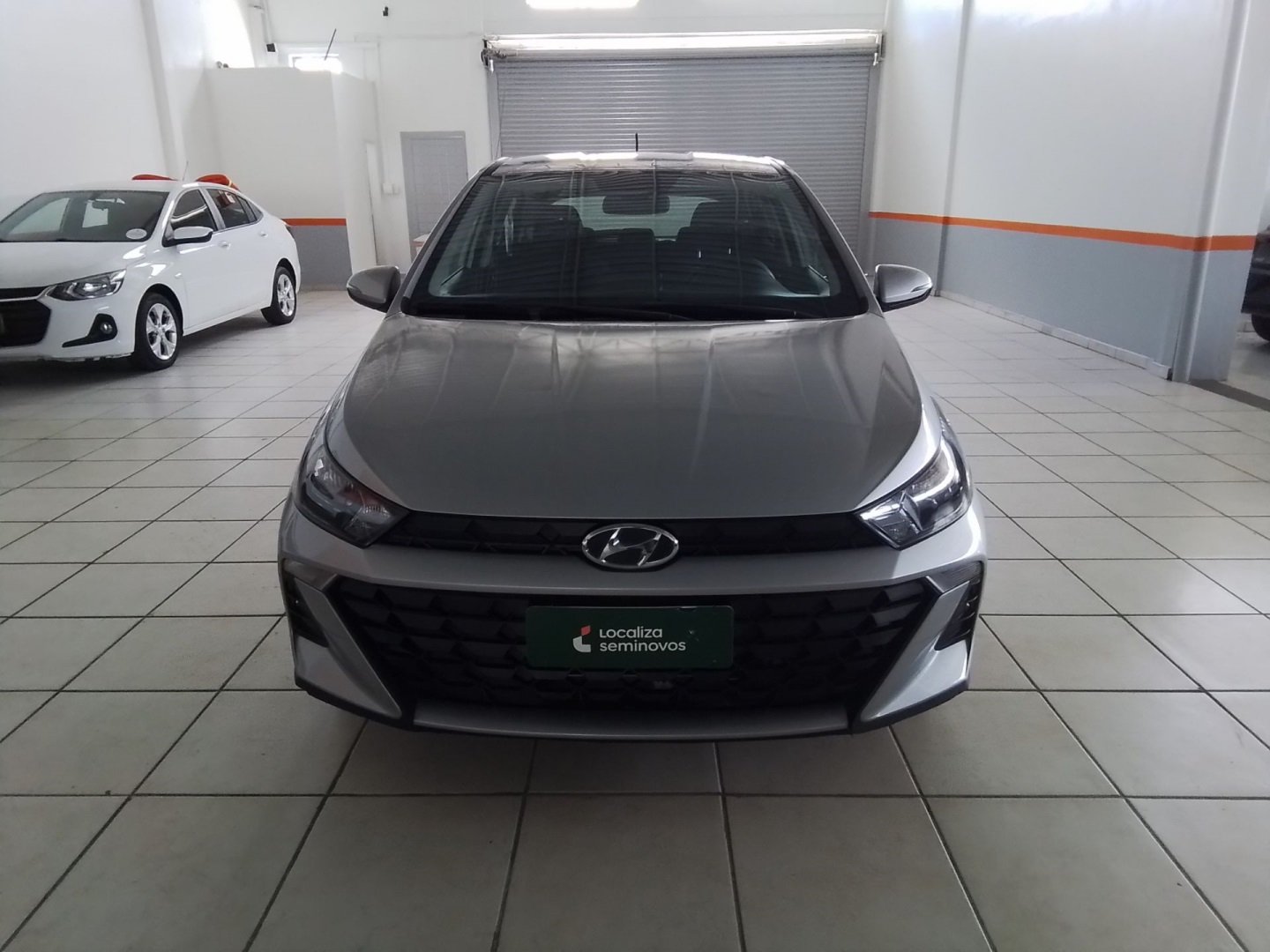 Hyundai HB20 Limited 1.0 Flex 12V Mec. na cor Prata no Santa Maria / RS - 1009168