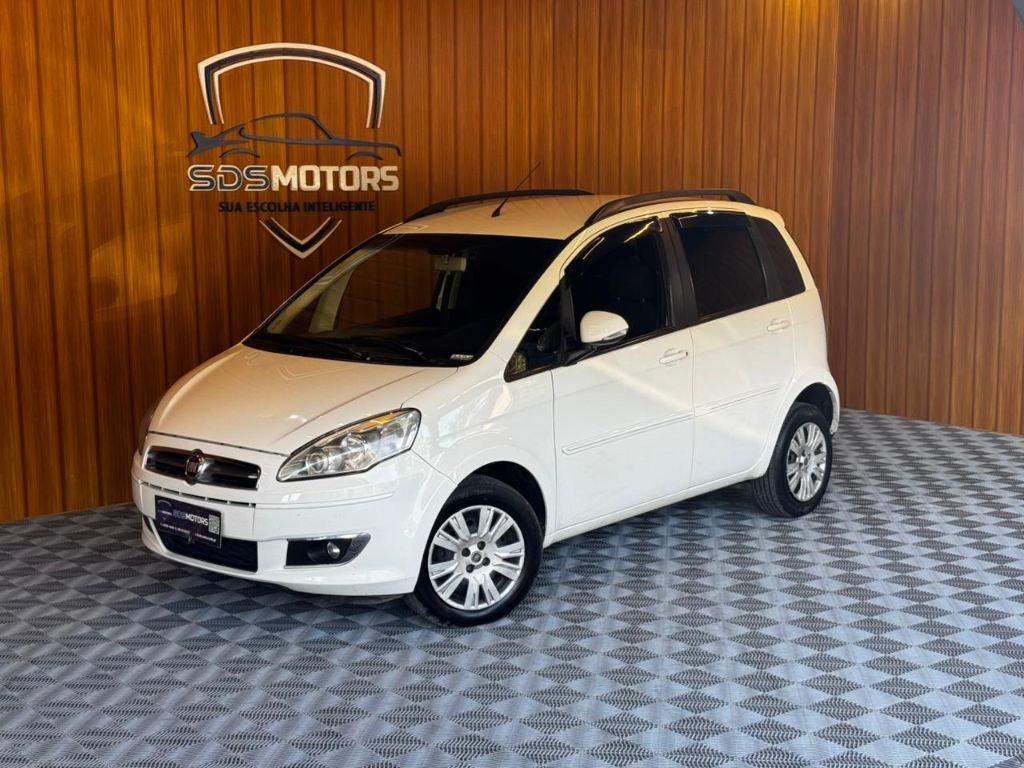 Fiat Idea ATTRACTIVE 1.4 Fire Flex 8V 5p na cor Branco em Joinville / SC - 1009625