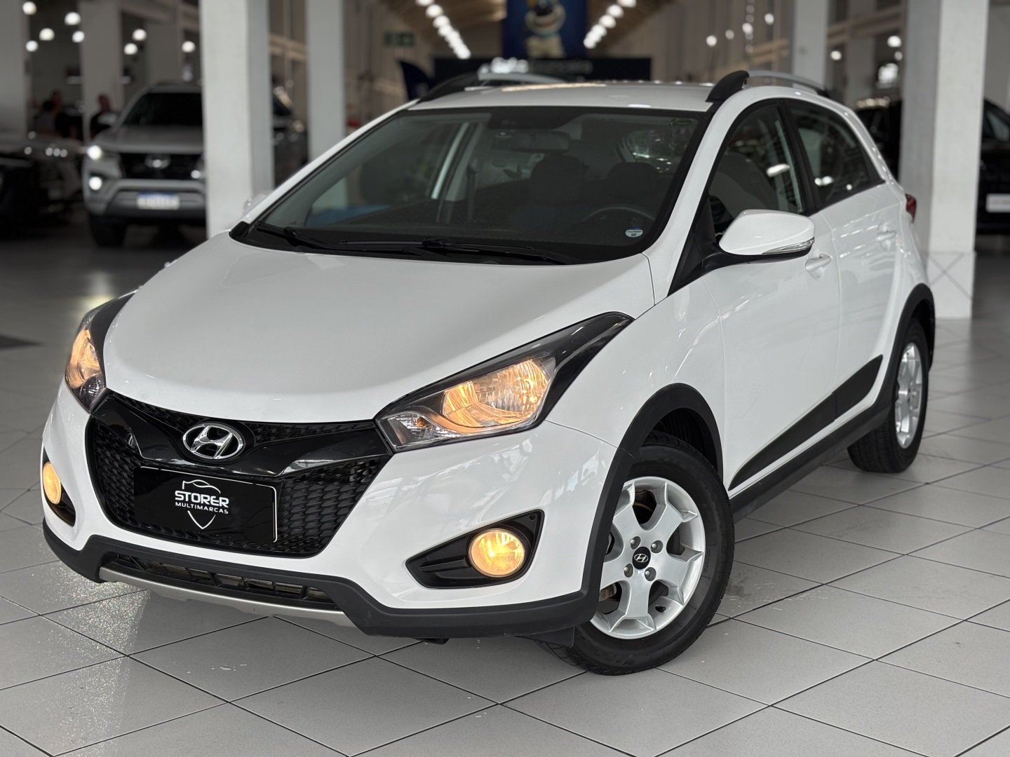 Hyundai HB20X Style 1.6 Flex 16v Mec. na cor Branco em Curitiba / PR - 1010799