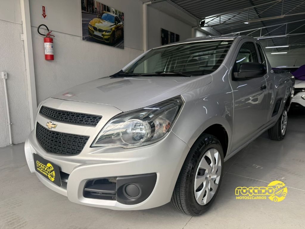 Chevrolet Montana LS 1.4 ECONOFLEX 8V 2p na cor Prata em São José / SC - 1010908