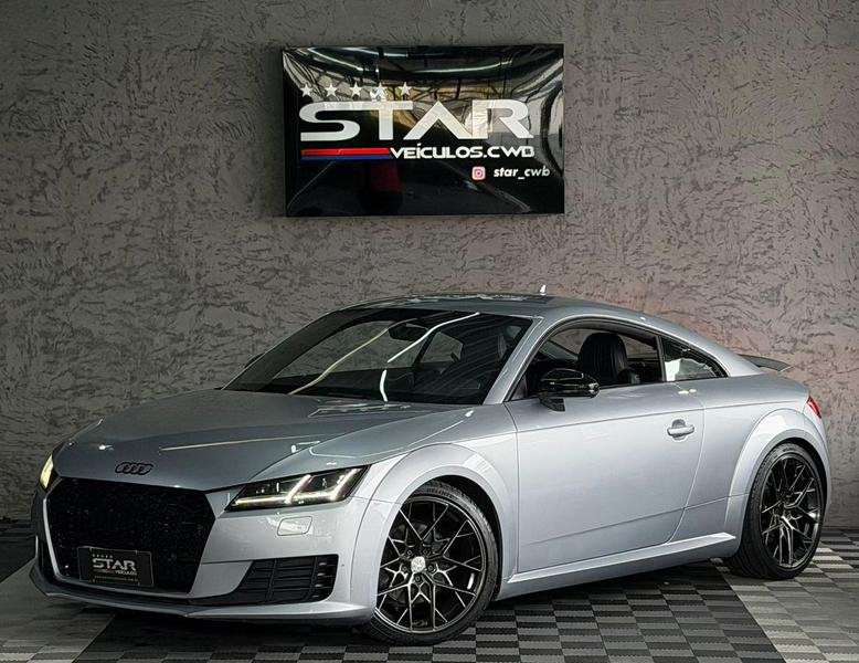 Audi TT 2.0 16v TFSI S-Tronic na cor Prata em Curitiba / PR - 1011041