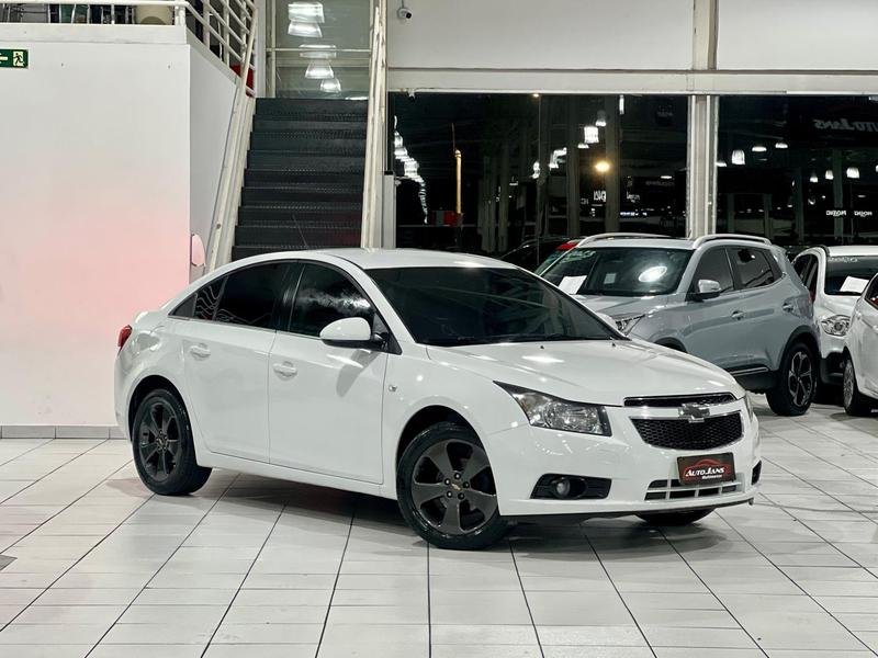 Chevrolet Cruze HB Sport LT 1.8 16V FlexP. 5p Aut na cor Branco em Curitiba / PR - 1011278