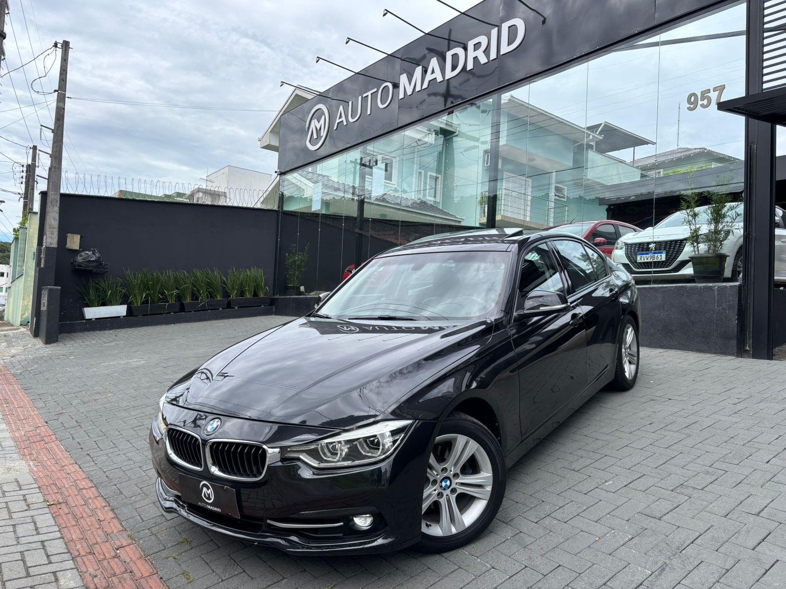 BMW 320i 2.0 TB M Sport A.Flex/M.Sport 4p na cor Preto em Joinville / SC - 1014074