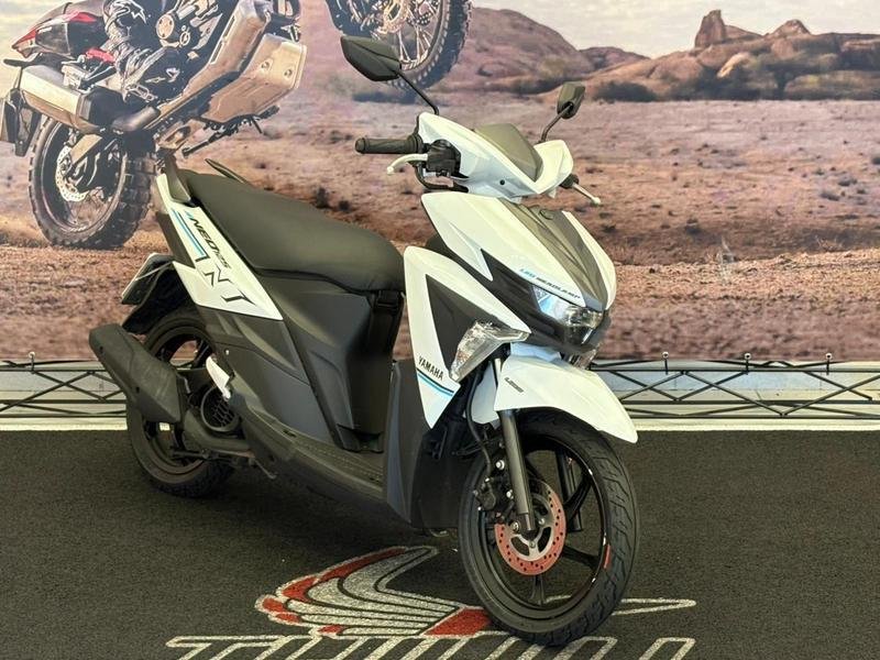 YAMAHA NEO AUTOMATIC 125cc  na cor Branco em Campo Largo / PR - 1014349