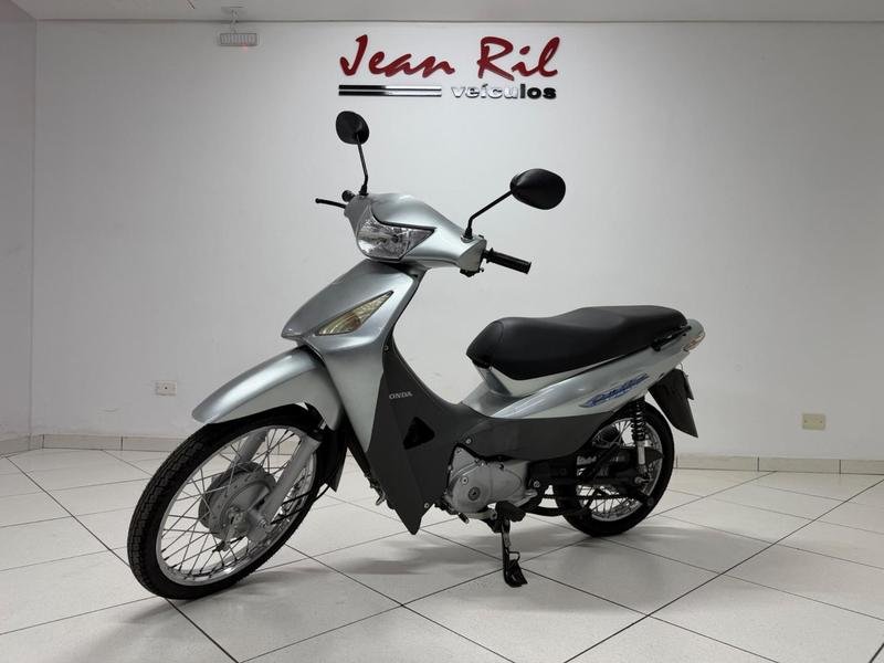 Honda BIZ 125 KS/ 125 KS FLEX  na cor Prata em Curitiba / PR - 1015494