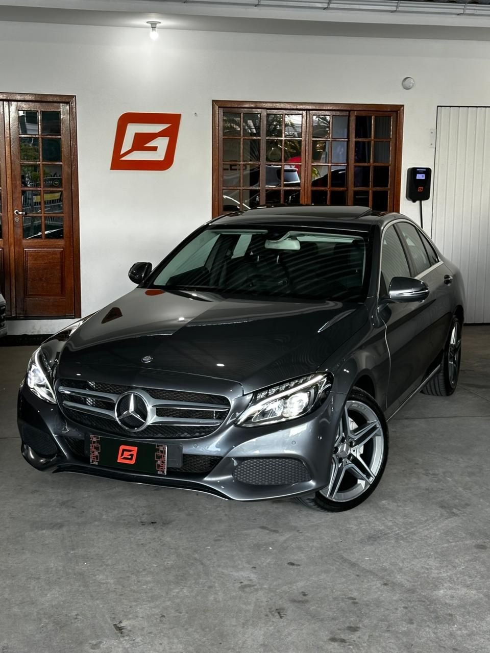 Mercedes-Benz C-250 Avantgarde 2.0 TB 211cv Aut. na cor Cinza em Palhoça / SC - 1015603