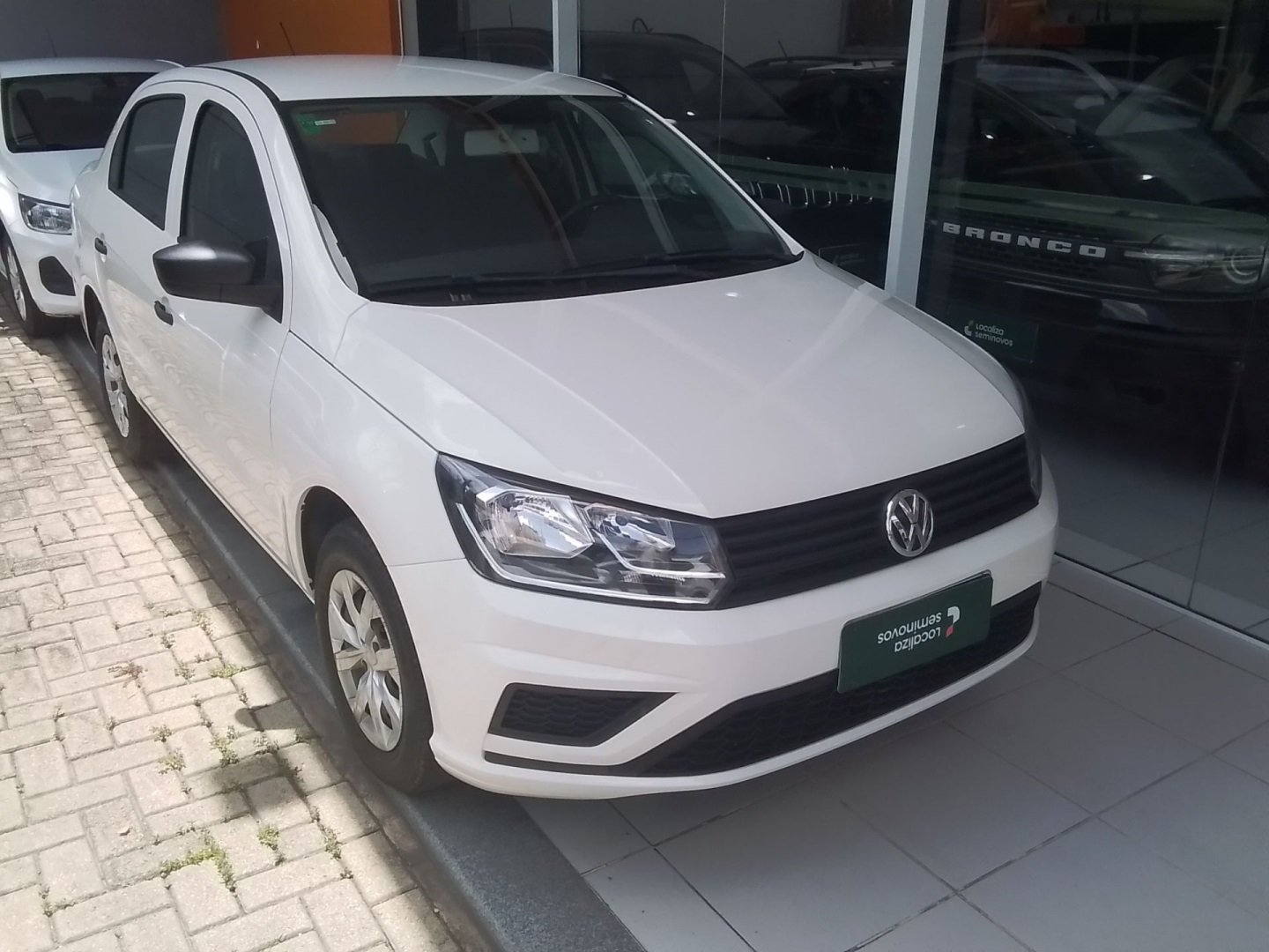 Volkswagen Voyage 1.0 Flex 12V 4p na cor Branco em Jaraguá do Sul / SC - 1017082
