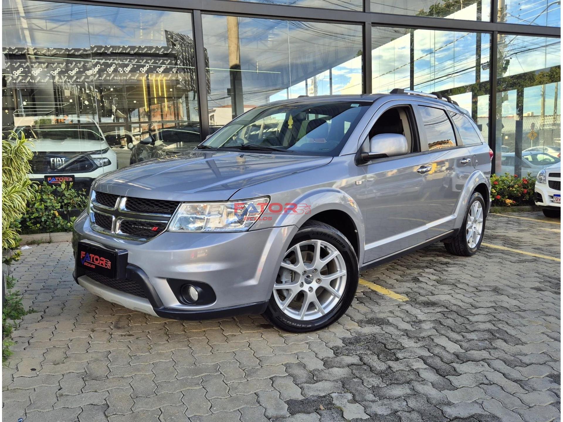 Dodge Journey RT 3.6 V6 Aut. na cor Prata em Campinas / SP - 1018610