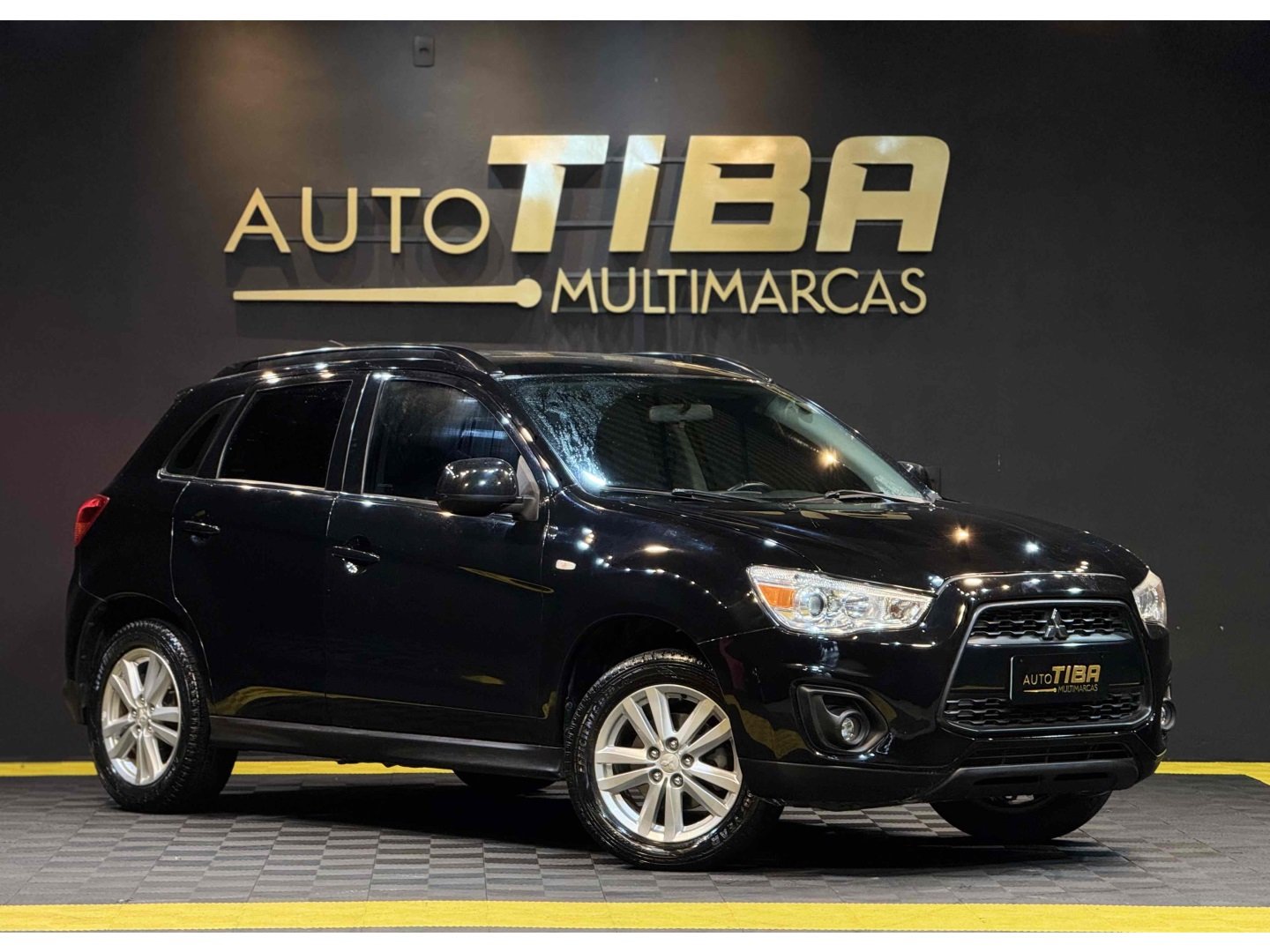 Mitsubishi ASX 2.0 16V 160cv Aut. na cor Preto em Joinville / SC - 1019112