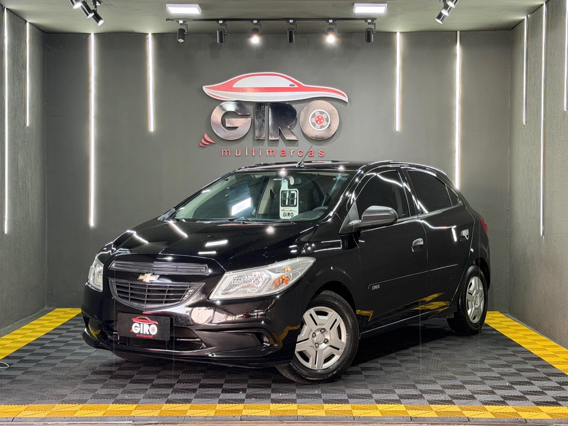 Chevrolet Joy Hatch 1.0 8V Flex 5p Mec. na cor Preto no Alvorada / RS - 1019445