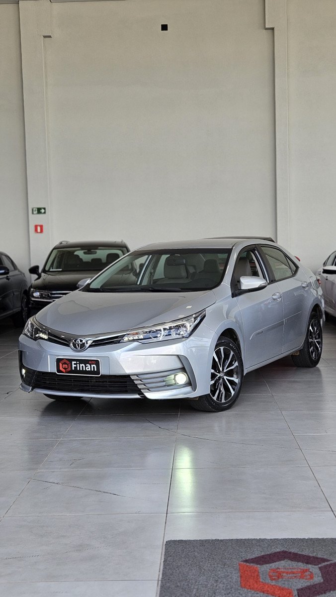 Toyota Corolla GLi 1.8 Flex 16V Aut. na cor Prata em Americana / SP - 1022543