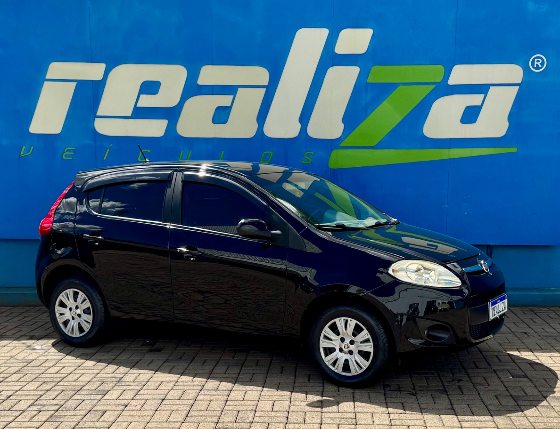Fiat Palio ATTRA./ITÁLIA 1.4 EVO F.Flex 8V 5p na cor Preto em Guarapuava / PR - 1022967