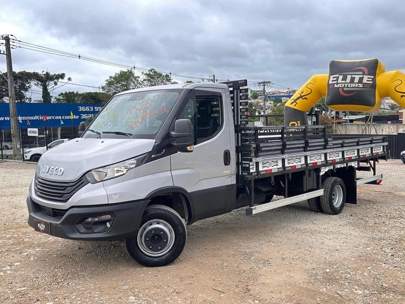 IVECO DAILY CHASSI 65-180 3.0 2p (Diesel)(E6) na cor Prata em Colombo / PR - 10243