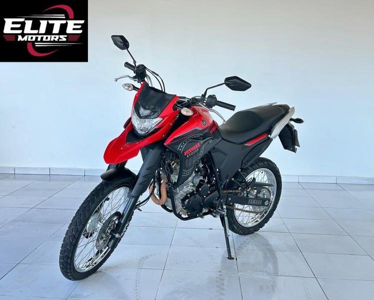 YAMAHA XTZ 250 LANDER 249cc/LANDER BLUEFLEX/ABS  na cor Vermelho em Colombo / PR - 10251