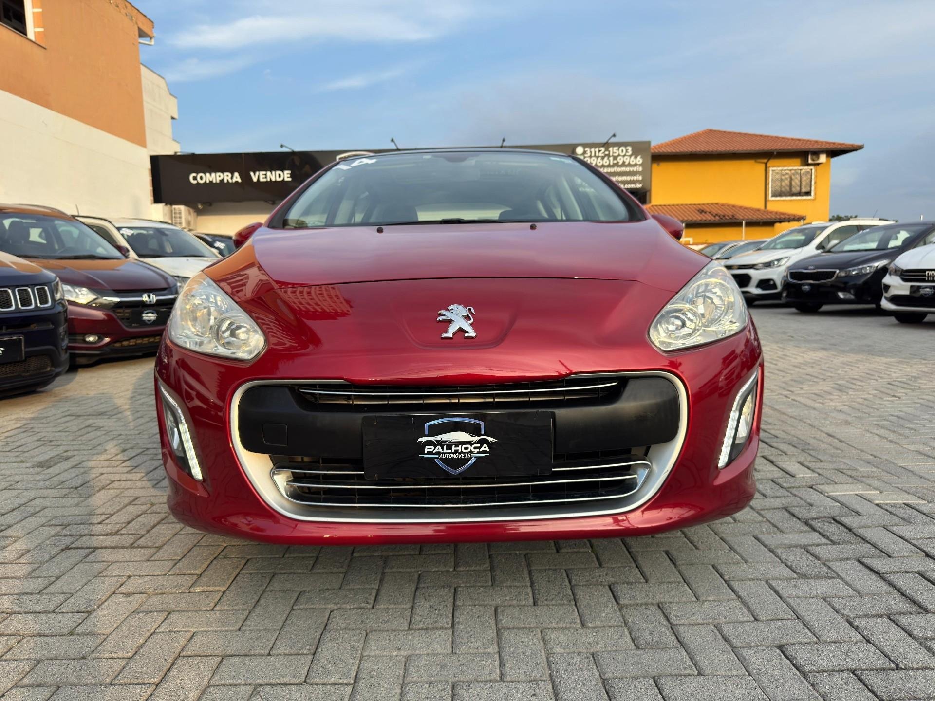 Peugeot 308 Active 1.6 Flex 16V 5p mec. na cor Vermelho em Palhoça / SC - 1025874