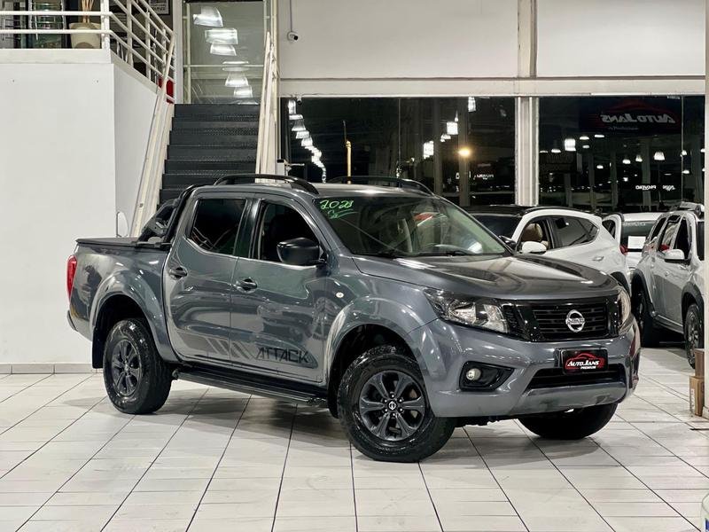 Nissan Frontier ATTAC.CD 4x4 2.3 Bi-TB Die. Aut na cor Cinza em Curitiba / PR - 1026636