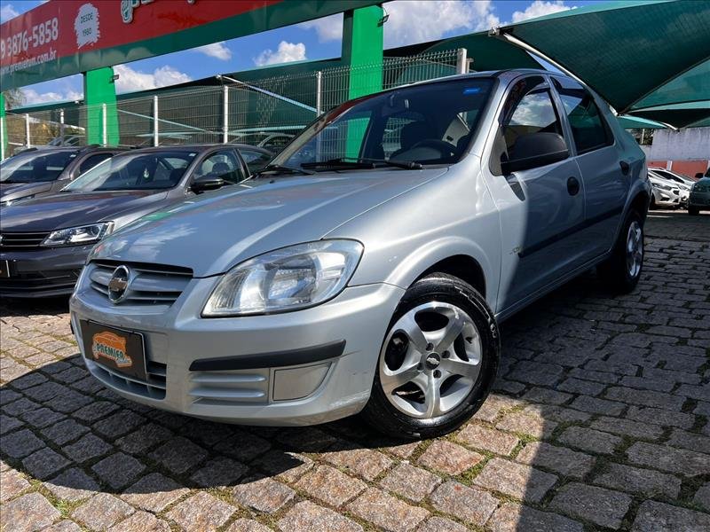 Chevrolet Prisma Sed. Joy 1.4 8V ECONOFLEX 4p na cor Prata em Vinhedo / SP - 1027973