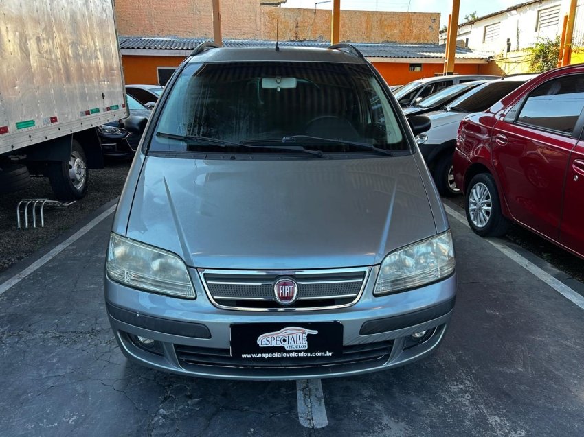 Fiat Idea ELX 1.4 mpi Fire Flex 8V 5p na cor Cinza em Colombo / PR - 1028096
