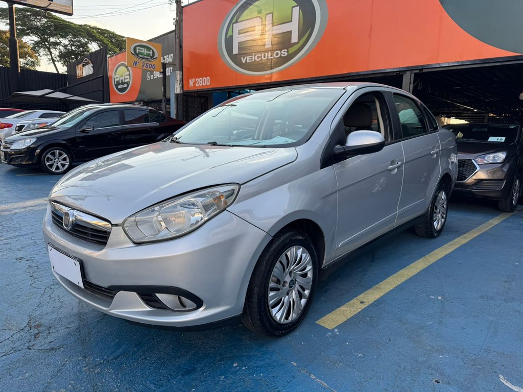 Fiat Grand Siena ATTRAC. 1.4 EVO F.Flex 8V na cor Prata em Campinas / SP - 1029116