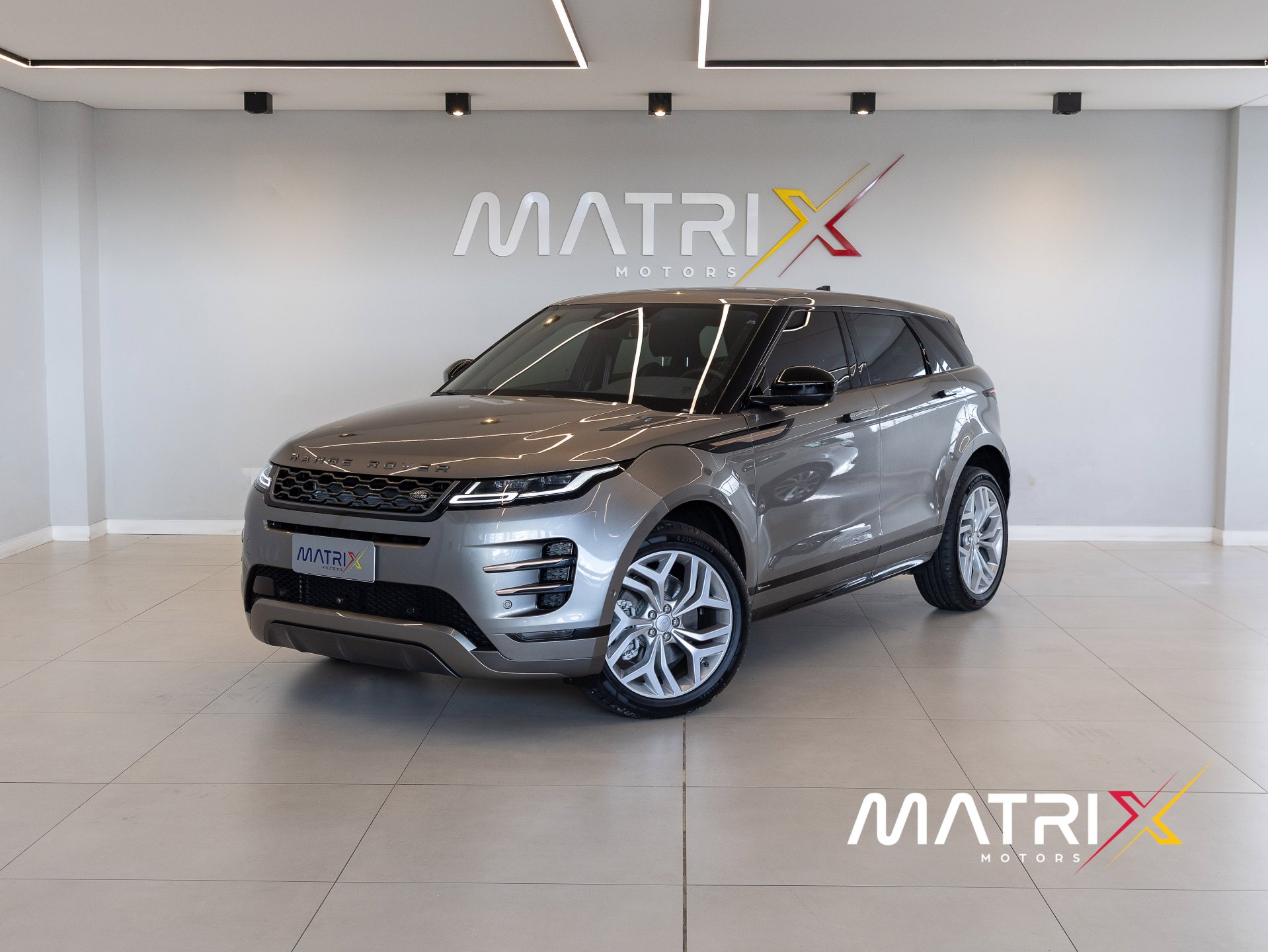 Land Rover Range Rover Evoque SE Si4 R-Dyn. 2.0 Flex Aut. na cor Prata em São José / SC - 1029433