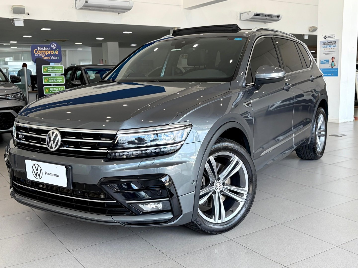 Volkswagen Tiguan Allspac R-Line 350 TSI 2.0 4x4 na cor Cinza em Itajaí / SC - 1029885