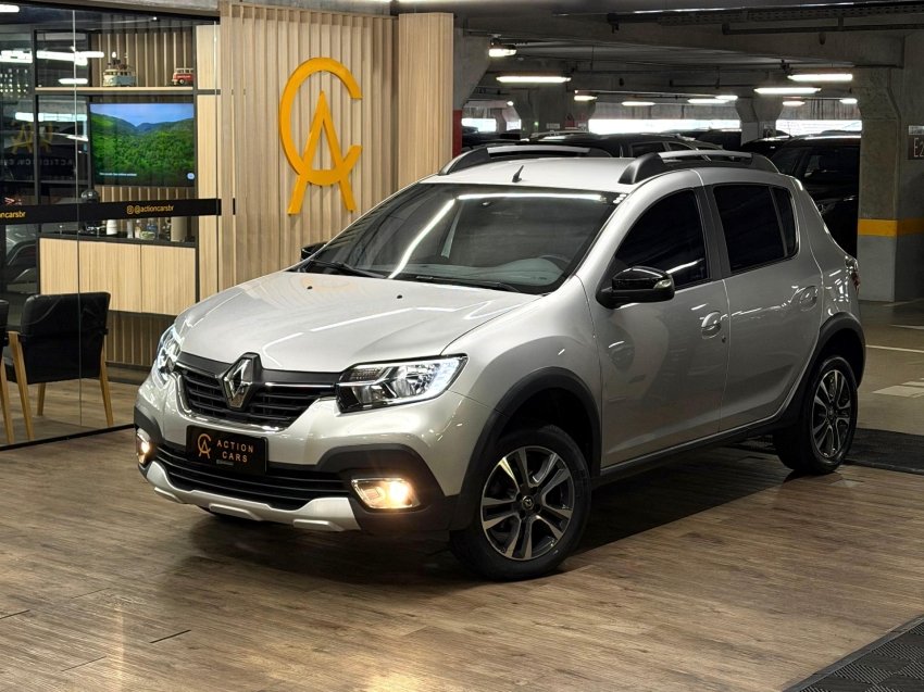 Renault Stepway Iconic Flex 1.6 16V Aut. na cor Prata no Porto Alegre / RS - 1030101
