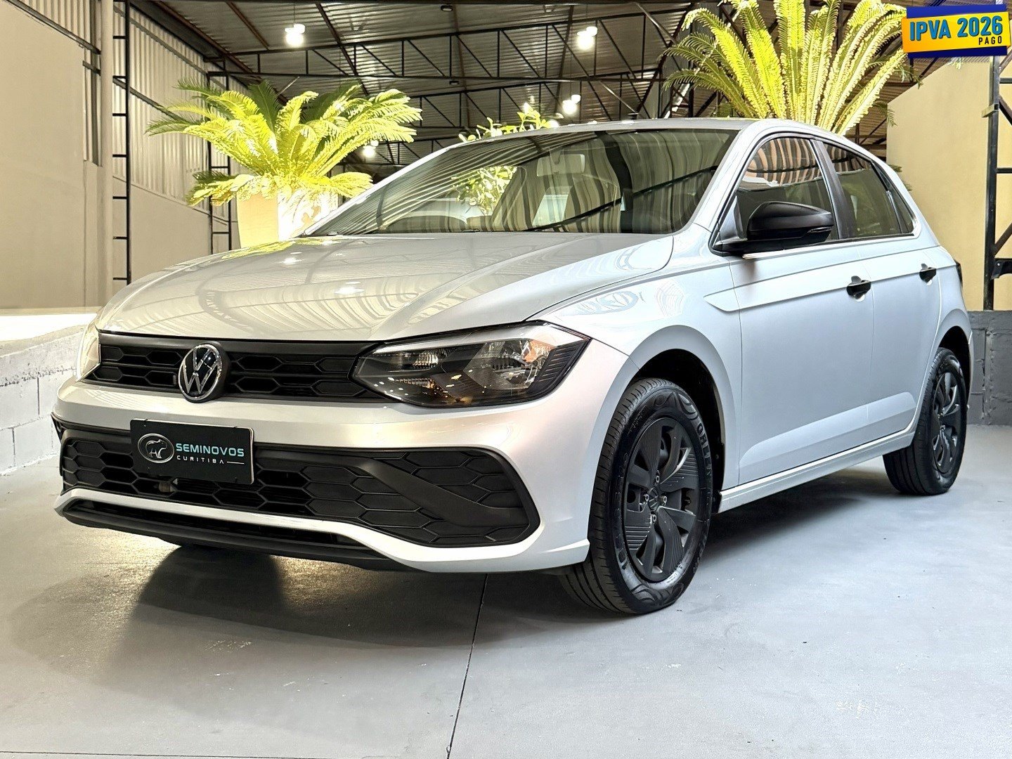 Volkswagen Polo Track Rock in Rio 1.0 Flex 12V 5p na cor Prata em Curitiba / PR - 1030223