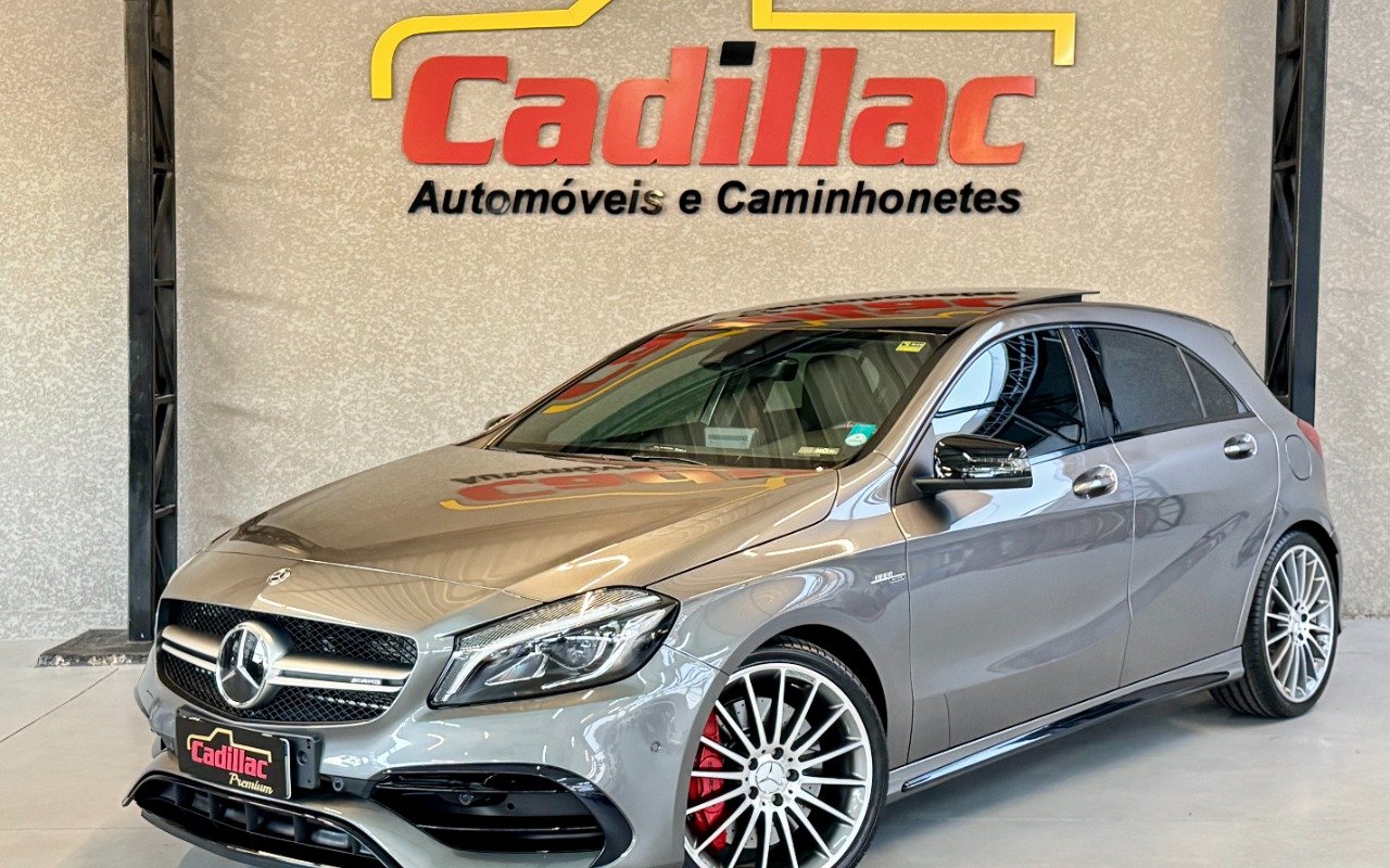 Mercedes-Benz A-45 AMG 4MATIC 2.0 Turbo Aut. na cor Cinza em Curitiba / PR - 1030346
