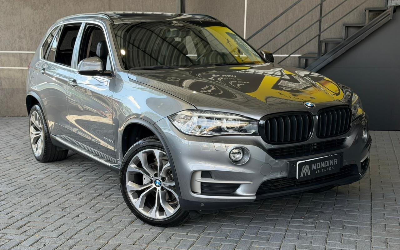 BMW X5 XDRIVE 30d 3.0 Diesel na cor Cinza em Curitiba / PR - 1031609