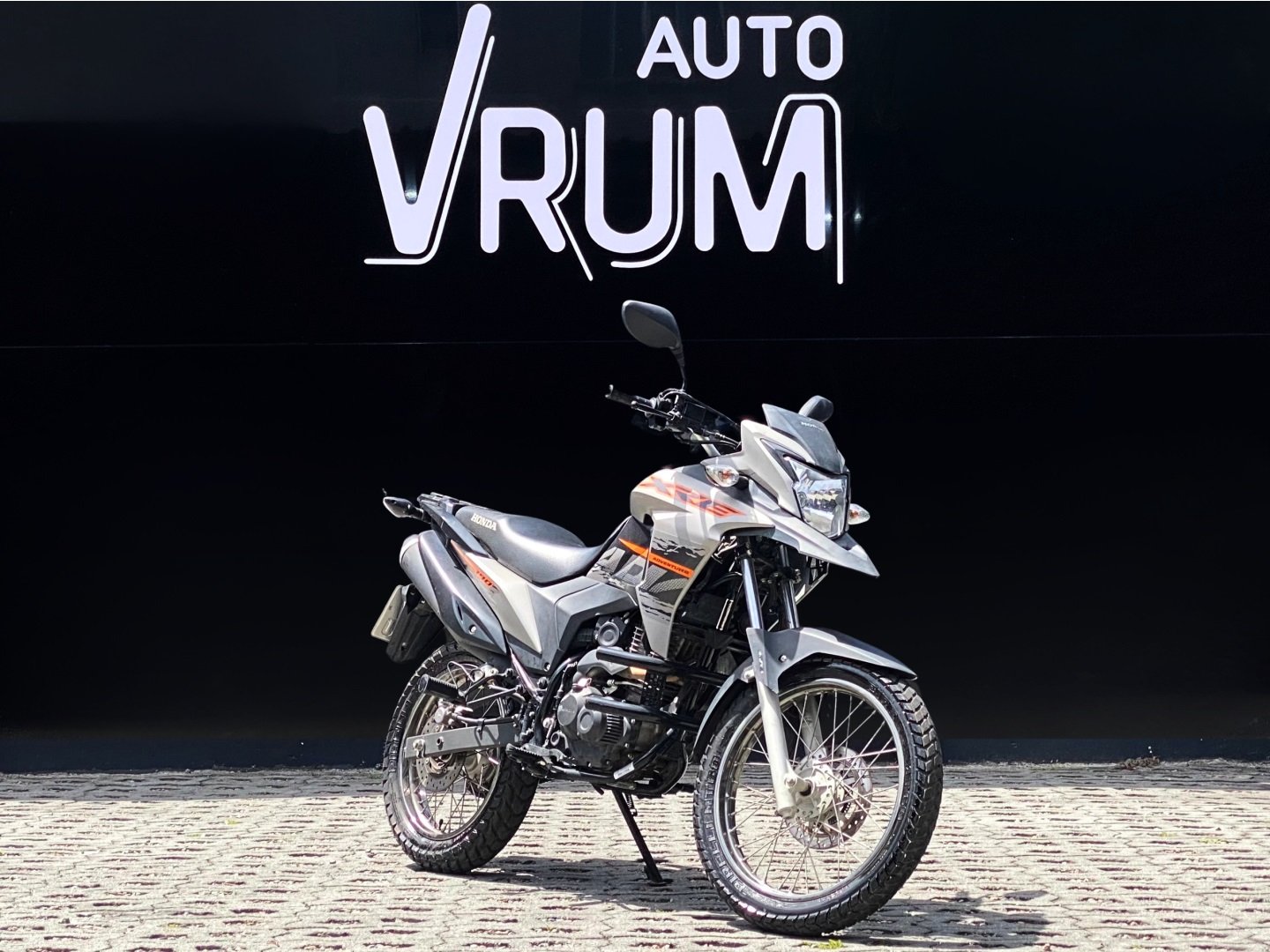 Honda XRE 190/ Flex  na cor Prata em Curitiba / PR - 1032252