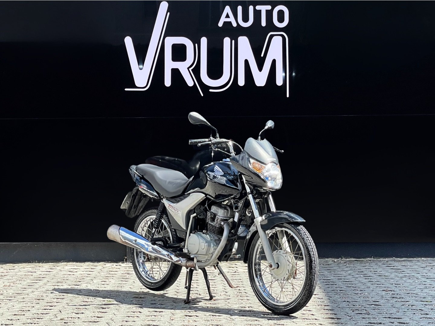 Honda CG 150 TITAN-KS MIX  na cor Preto em Curitiba / PR - 1032314