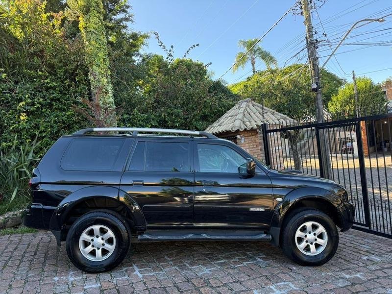 Mitsubishi Pajero Sport HPE 2.5 4x4 Diesel Aut. na cor Preto no Porto Alegre / RS - 1032870