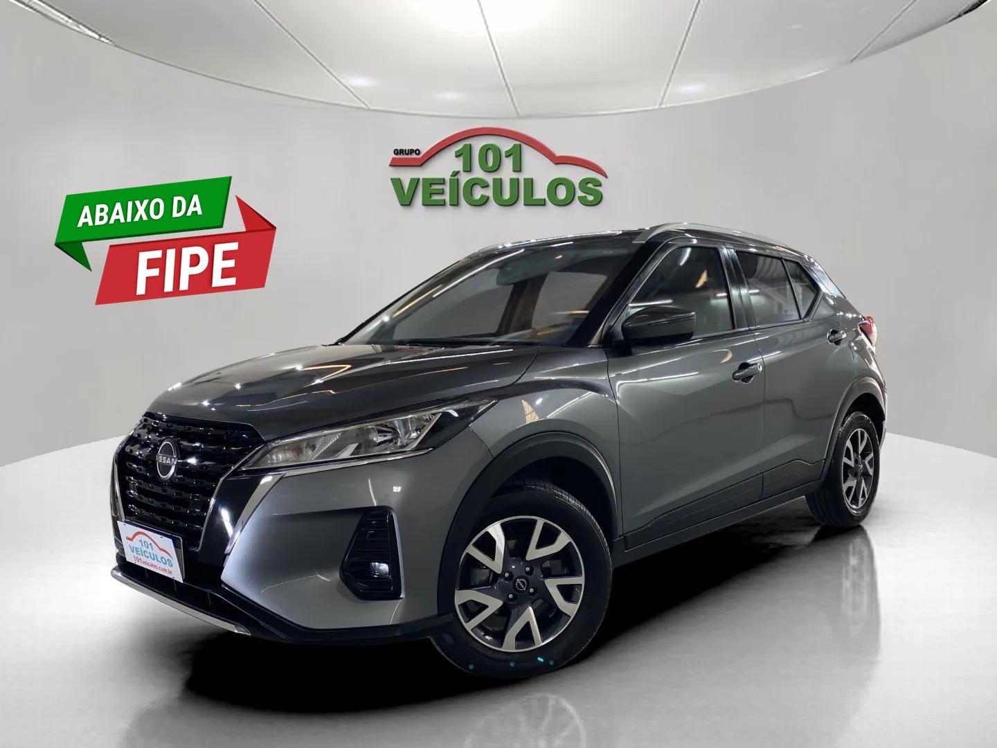 Nissan KICKS Sense 1.6 16V Flex Mec. na cor Cinza em São José / SC - 1033232