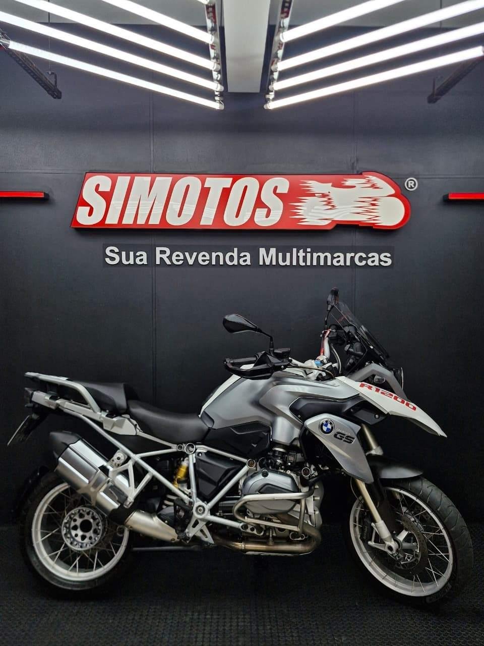 BMW R 1200 GS  na cor Branco em Florianópolis / SC - 1033376